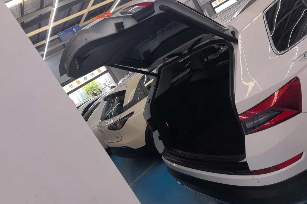 Фото машины