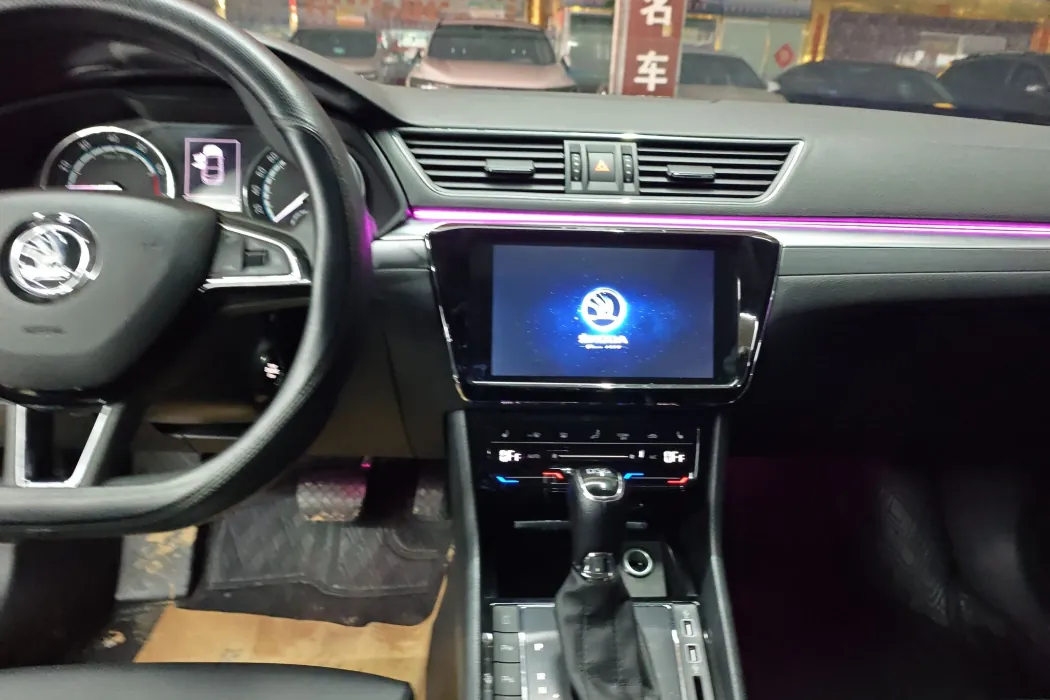 Фото машины