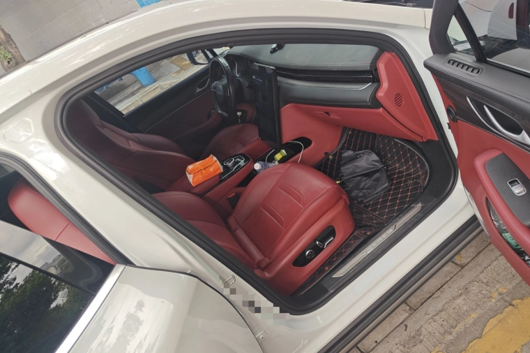 Фото машины 26