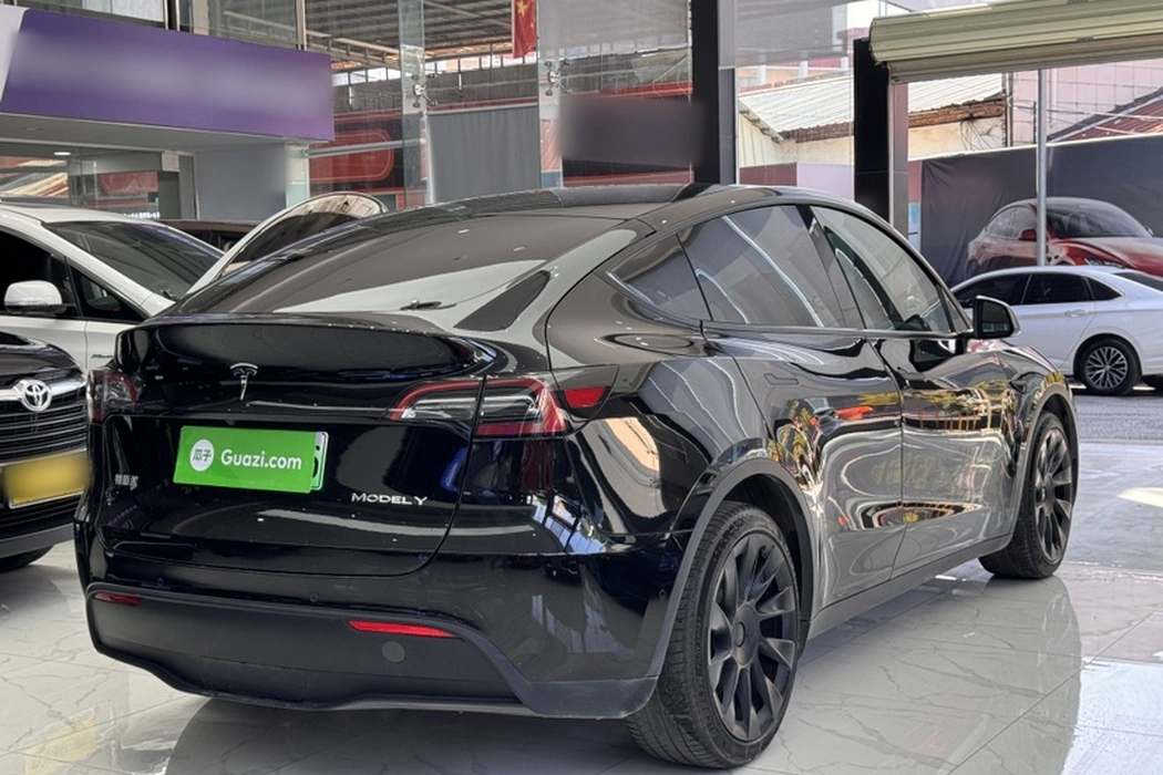 Фото машины 32