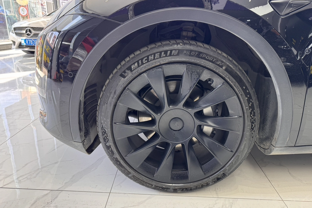 Фото машины 35