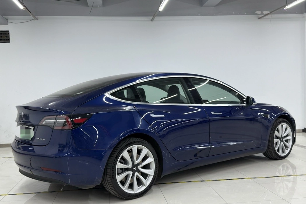 Фото машины 28