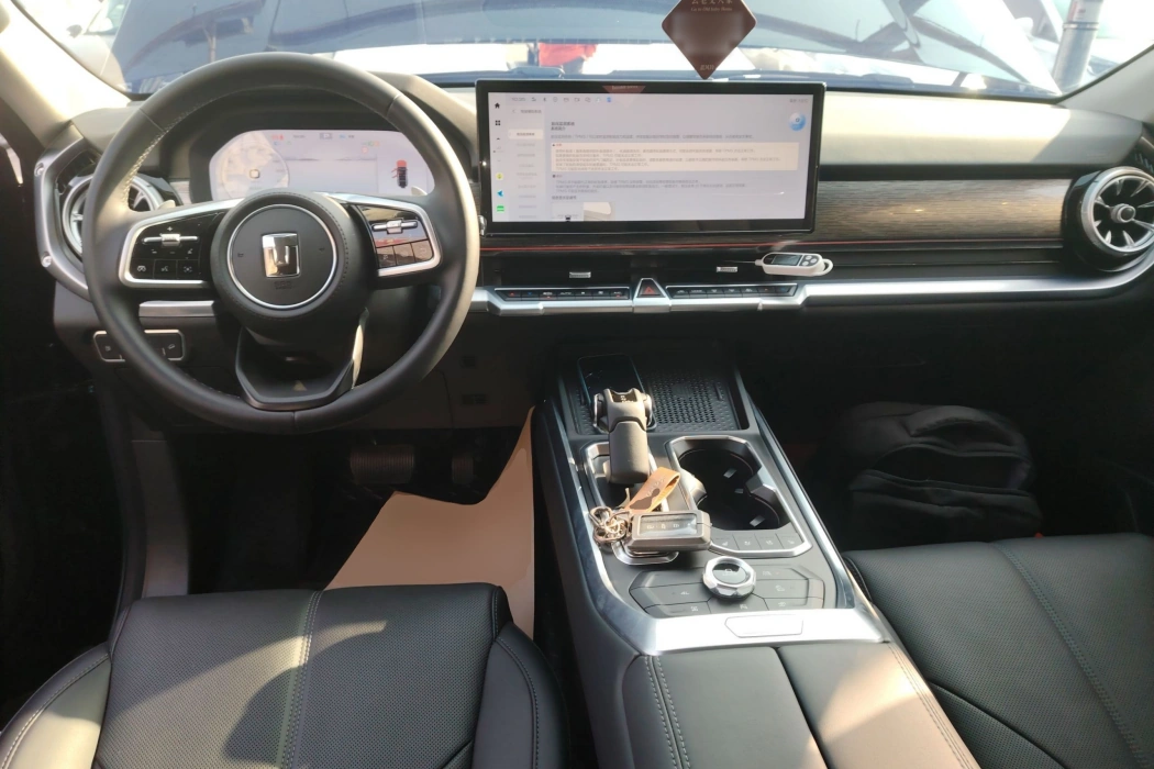 Tank 400 New Energy 2024 Hi4-T off-road version