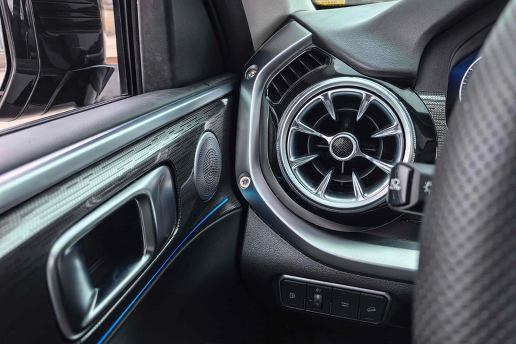 Фото машины 30