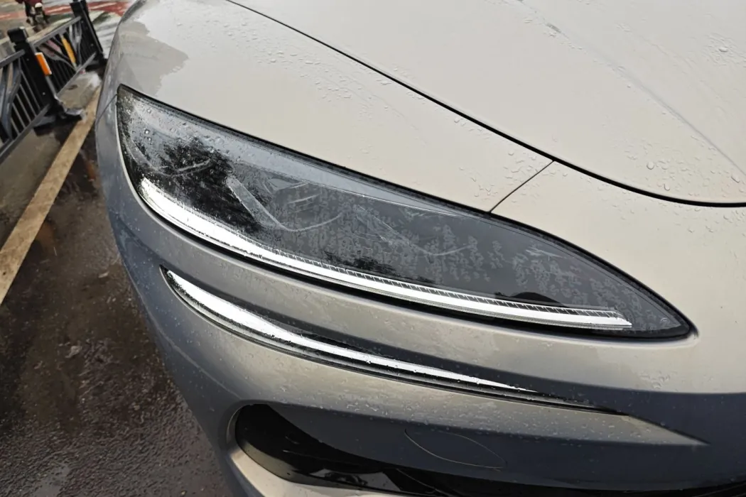 腾势Z9GT 2024款 1100四驱Pro版