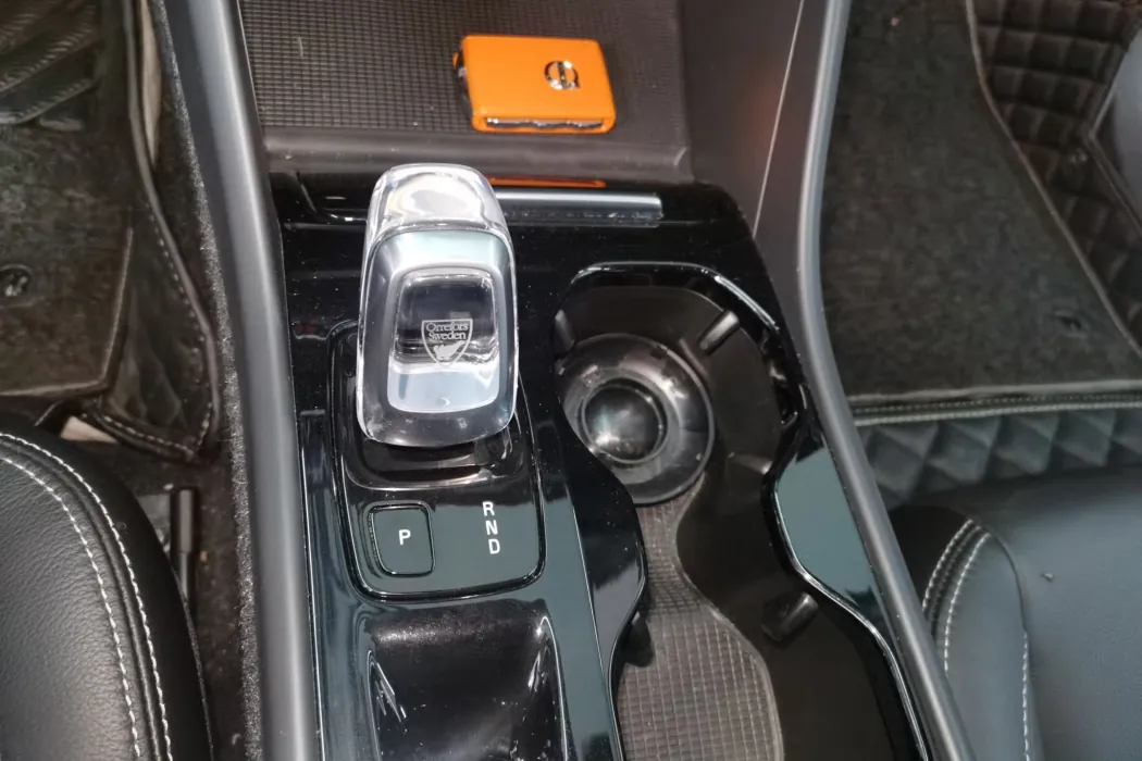 Volvo XC40 2021 T4 four-wheel drive Zhiyuan Deluxe Edition