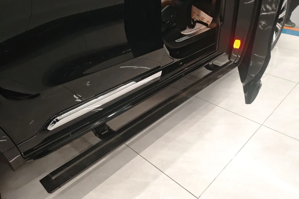 Volvo XC90 2021 B6 Zhiyi Deluxe Edition 7-seater