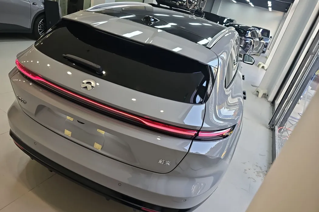 Nio ET5T 2025 model 75kWh Touring