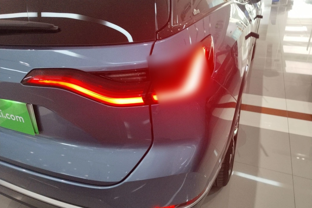 Фото машины 23