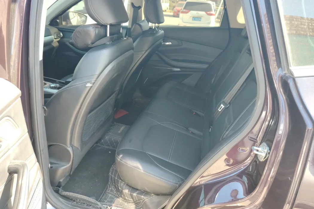 Xingtu TX 2019 1.6T four-wheel drive Platinum edition