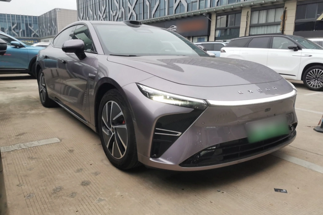 Фото машины 24