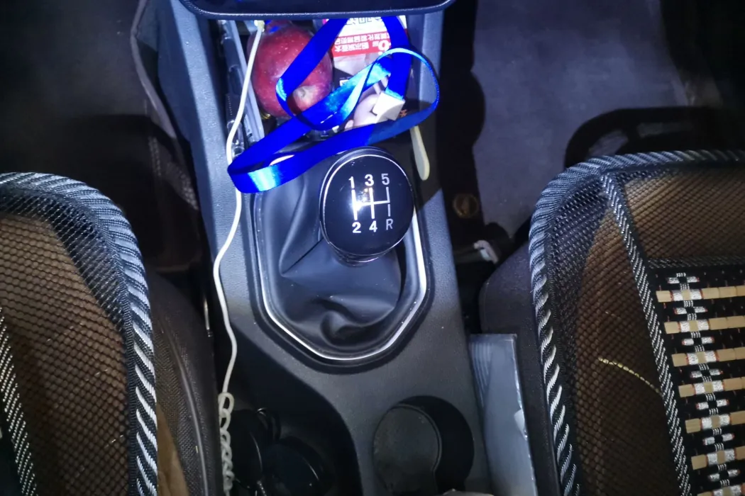 FAW Xenia R7 2024 1.5L manual fashion Type