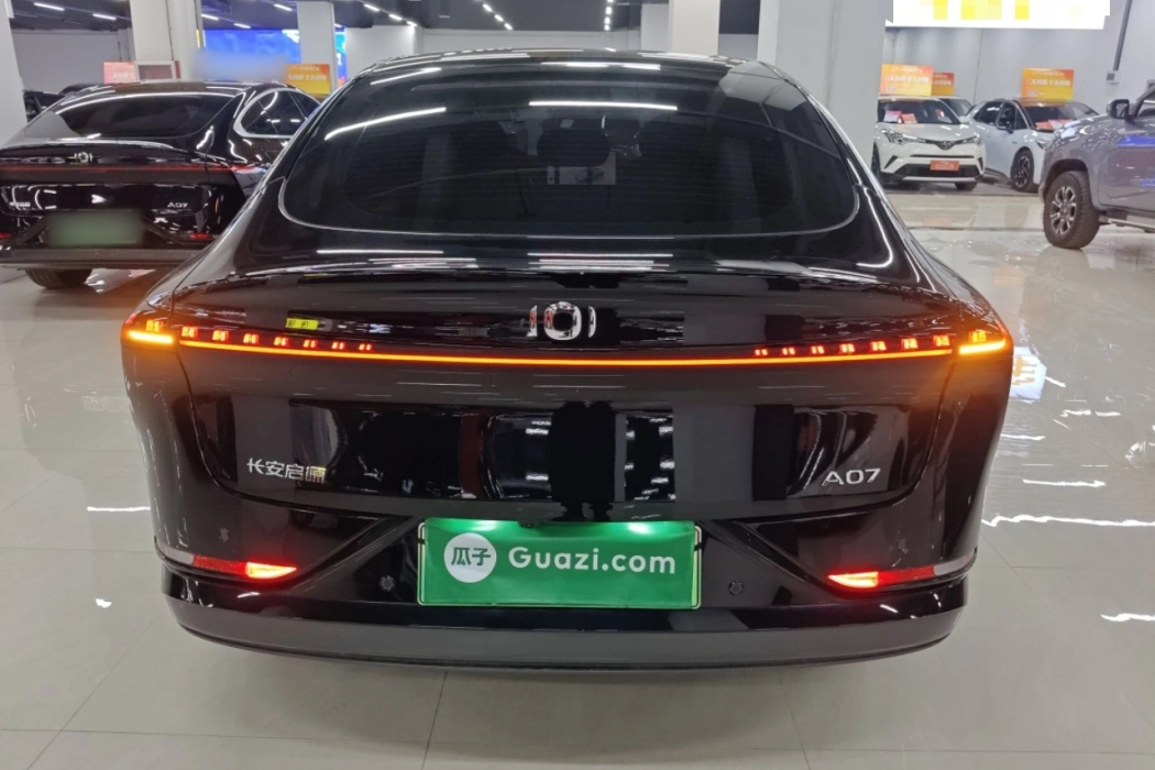 {"text":"Changan Qiyuan A07 2025 Pure Electric True Fragrance Version 710 Long Voyage Type"}