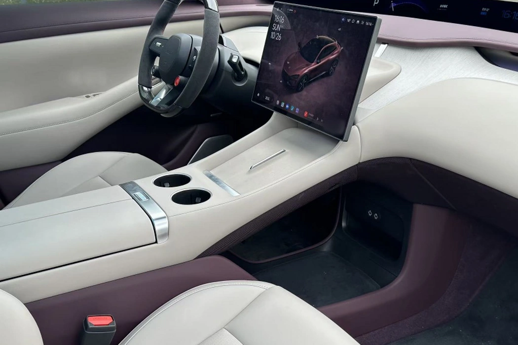 Фото машины