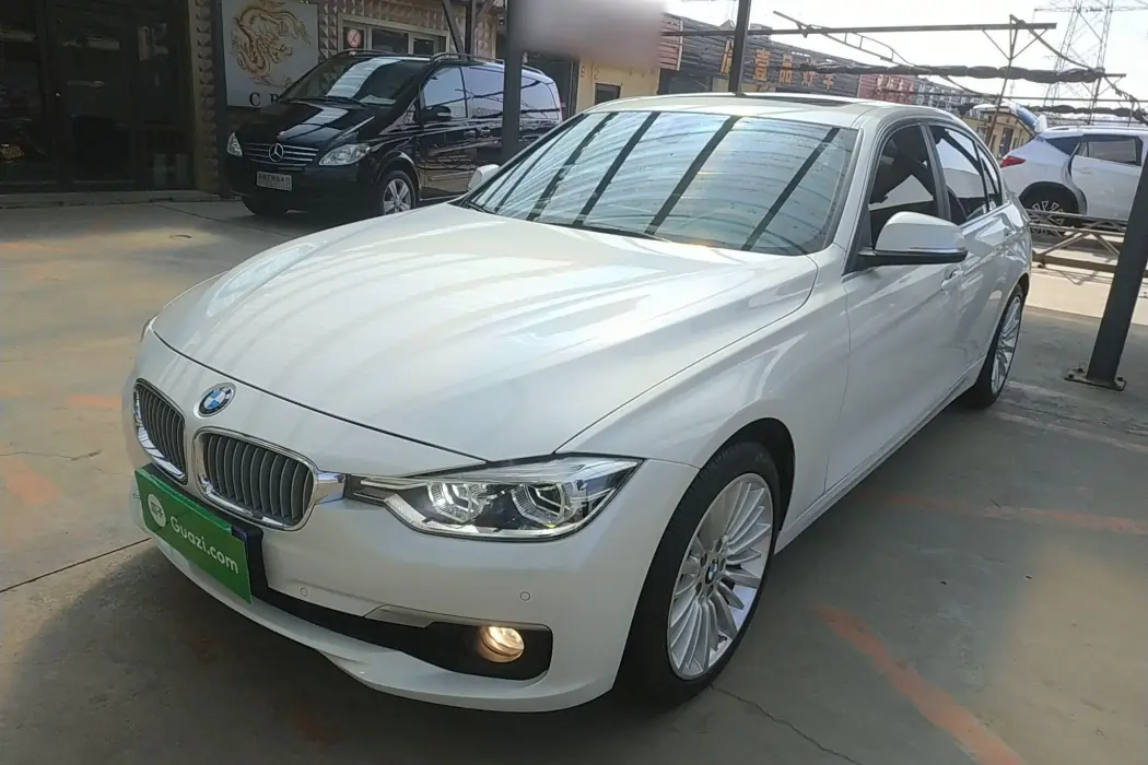 BMW 3 Series 2018 320Li Stylish