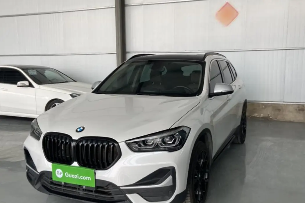 BMW X1 2022 xDrive25Li Premium