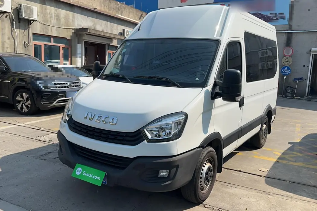 Iveco Ousheng 2021 2.0T manual Chaorui short shaft high top side sliding door F1A