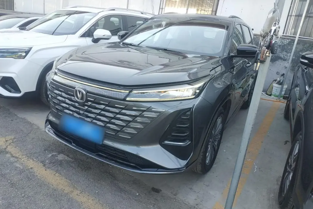 Changan CS75 PLUS 2024 third-generation Champion Version 2.0T Smart driving Engine type