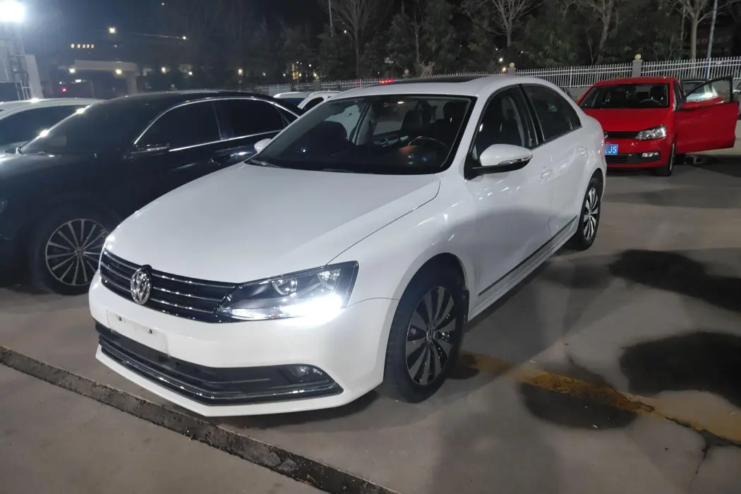 Volkswagen Sagitar 2018 1.6L automatic Comfort Type