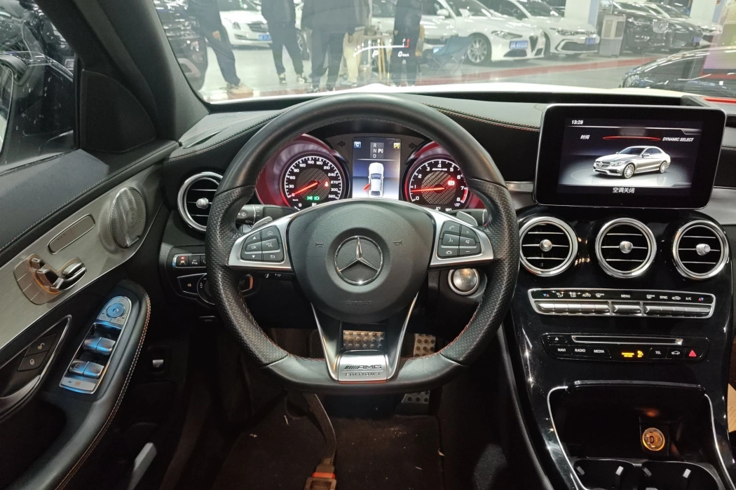 Фото машины 42