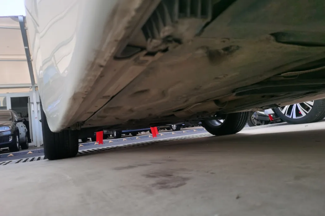 Фото машины 24