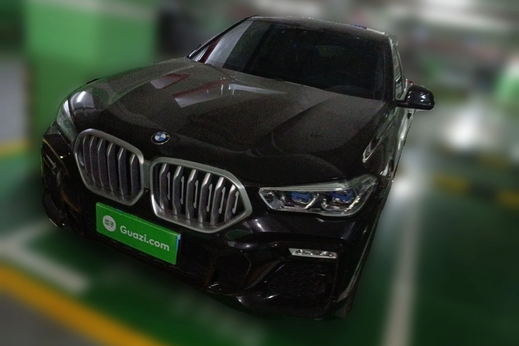 BMW X6 2021 xDrive40i M sports suit