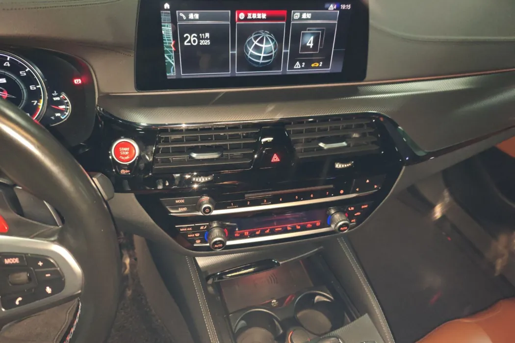 BMW M5 2018 model M5