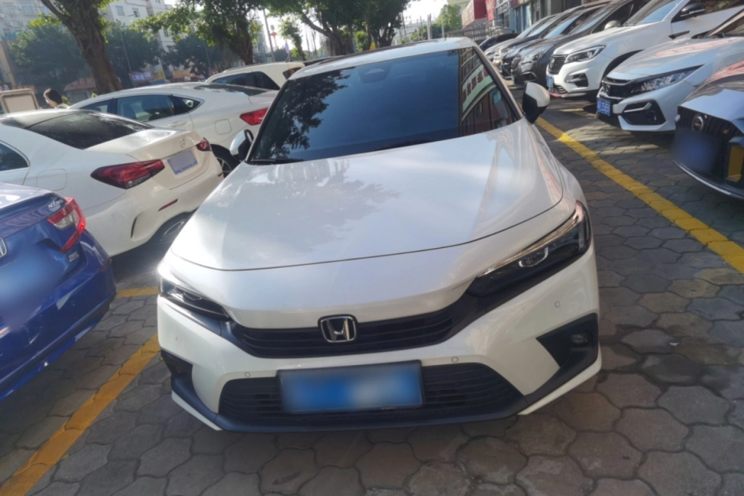 Honda Civic 2022 240TURBO CVT Dynamic Version