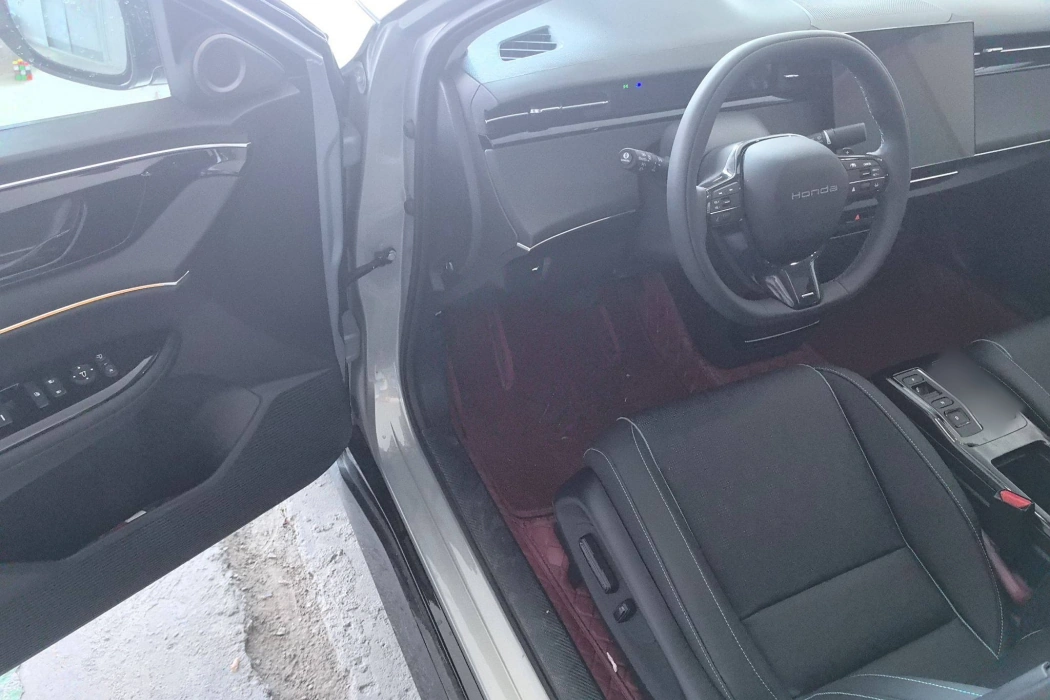 Honda e: NP2 Extreme 2 2024 Advanced Version