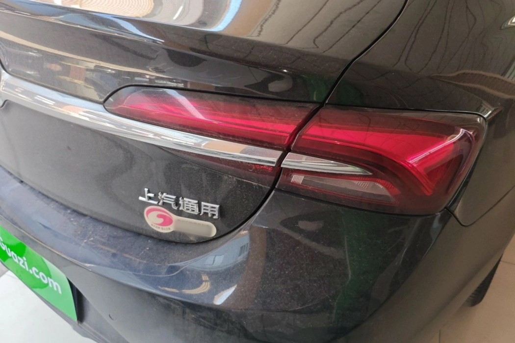 Buick Lacrosse 2021 652T Luxury