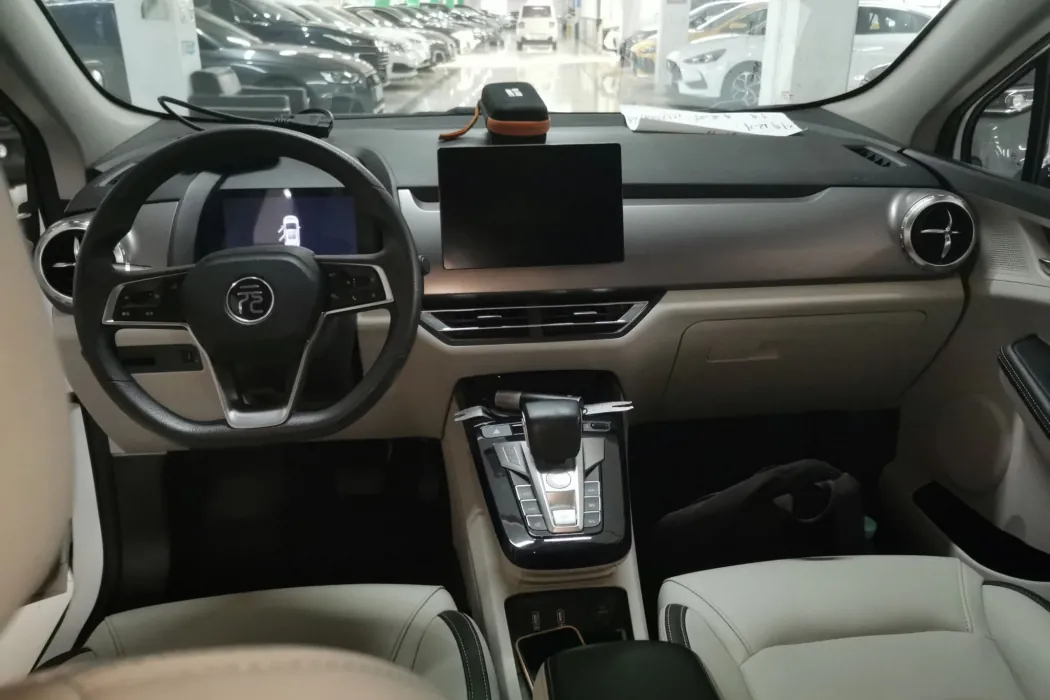 BYD Yuan Pro 2021 401KM Luxury model