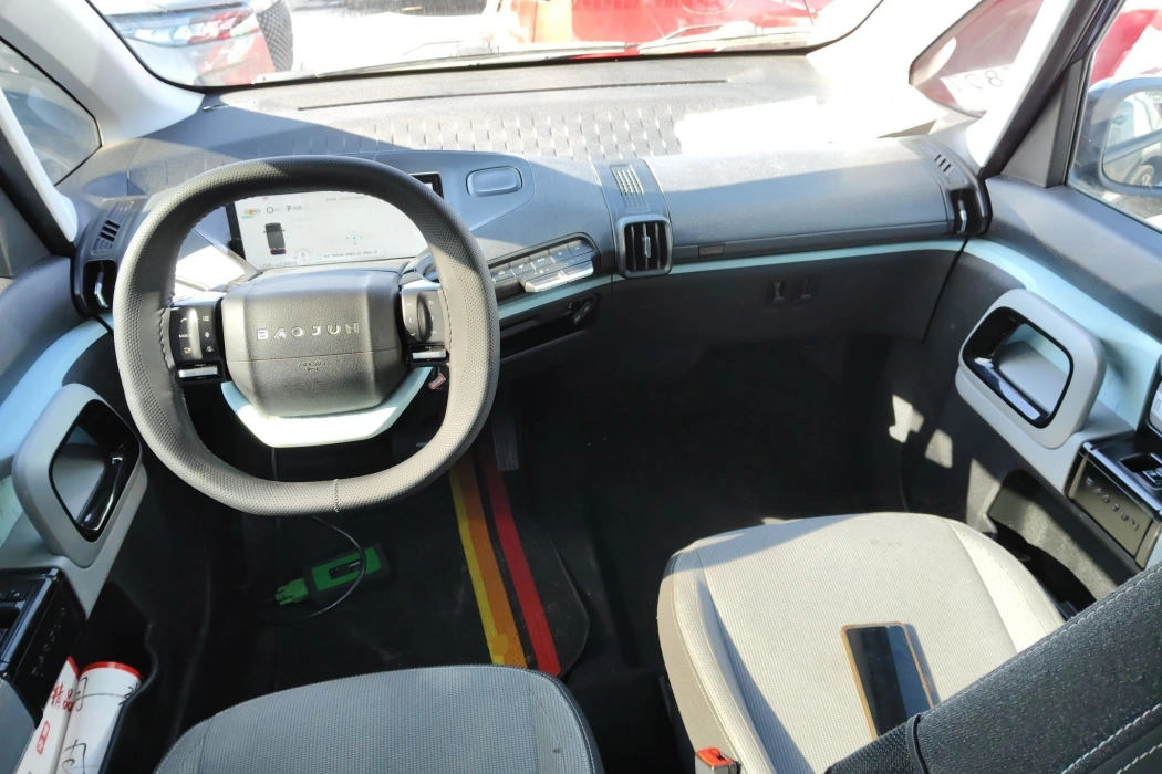 Baojun E300 2020 Plus Interstellar Smart Travel Edition