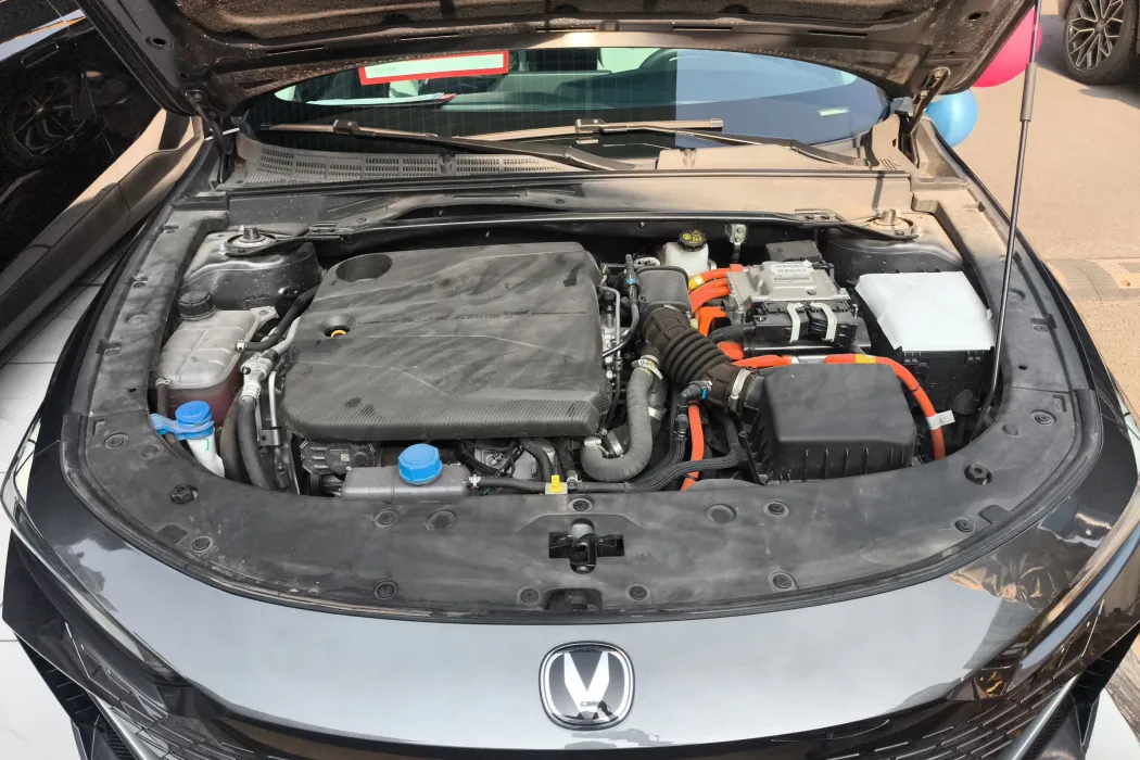 Changan UNI-V Smart iDD 2023 Smart iDD 1.5T 113km Smart Fun Type