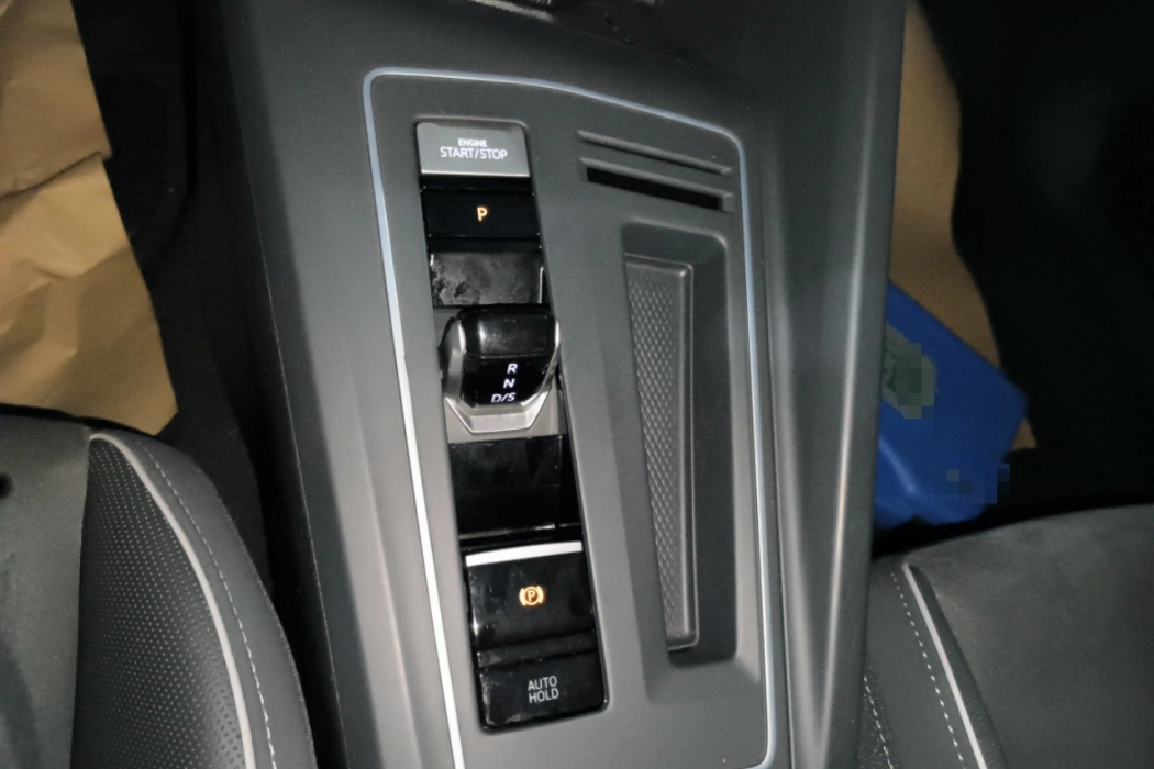 Volkswagen Golf 2023 facelift 280TSI DSG R-Line