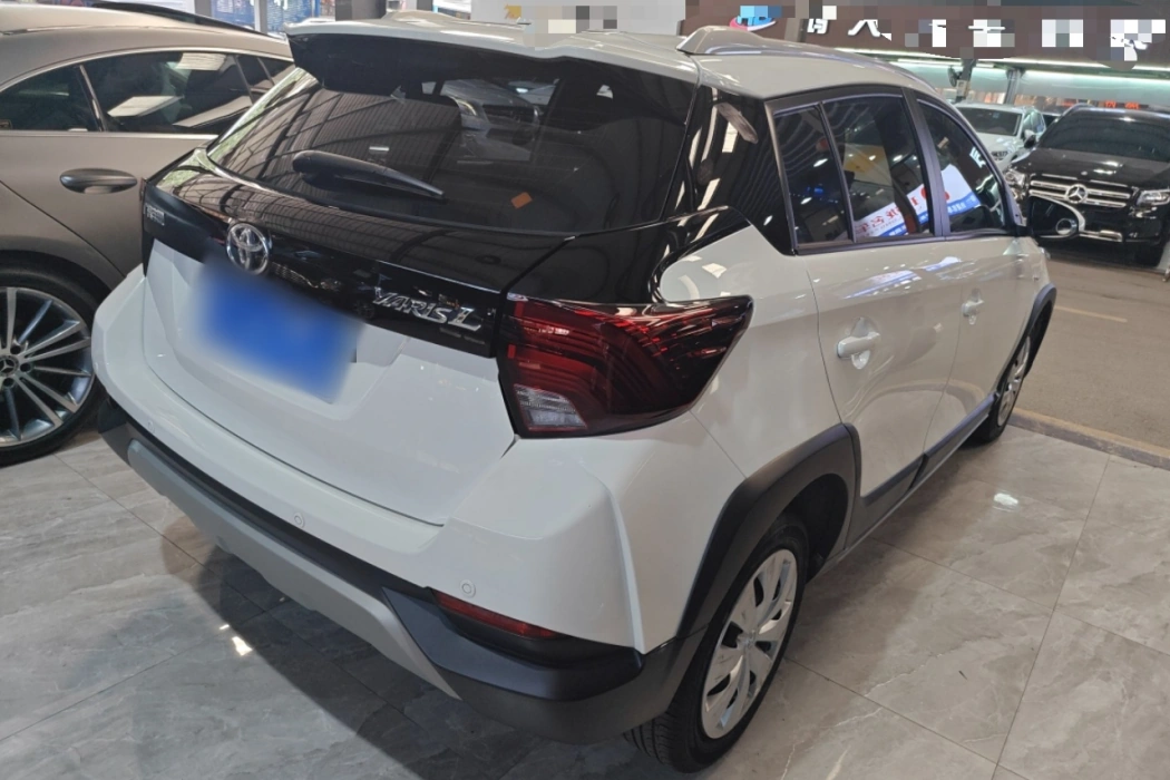 Фото машины 24