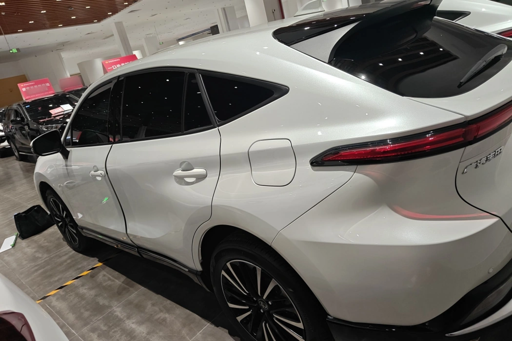 Фото машины 24