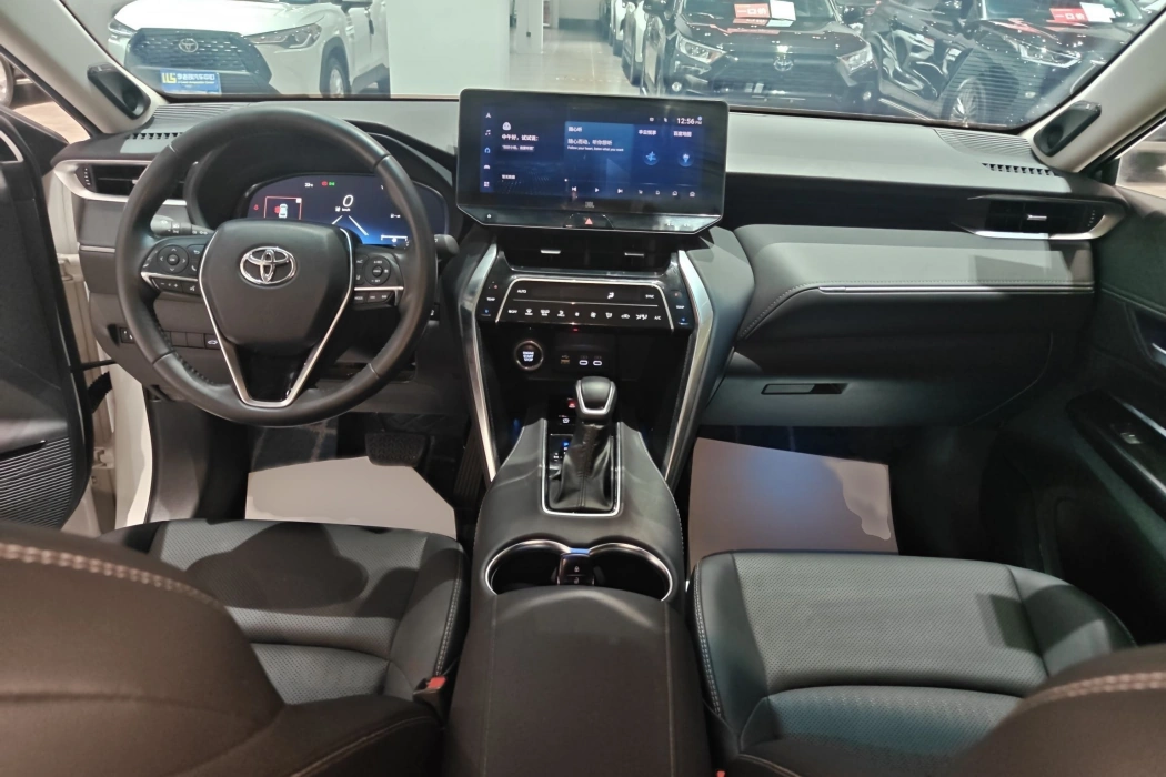 Фото машины 25