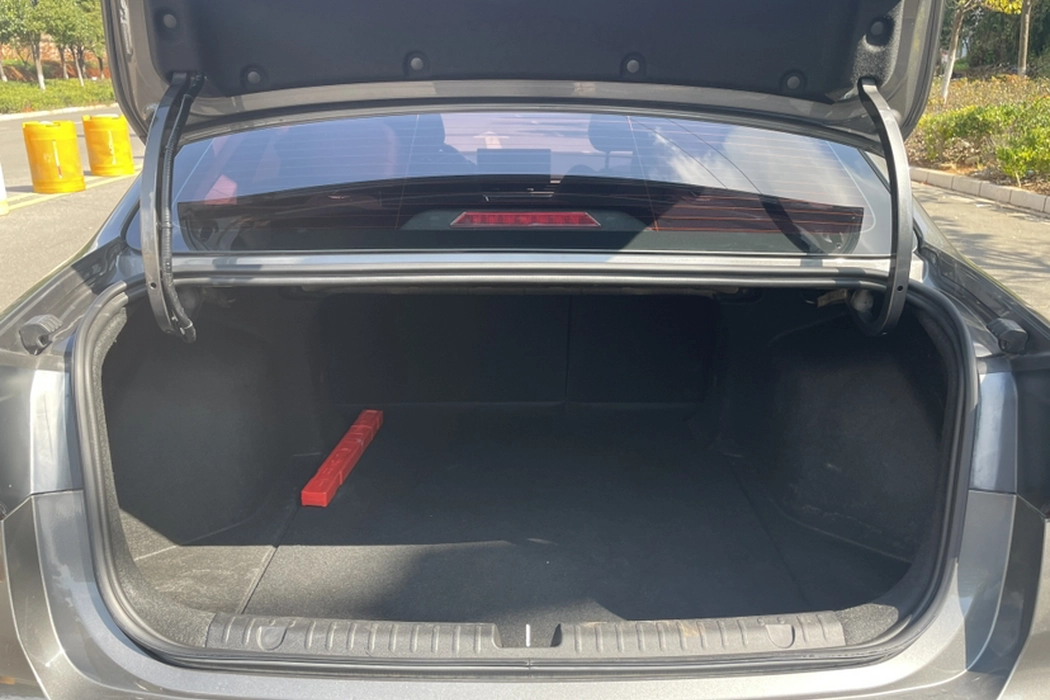 Фото машины 30