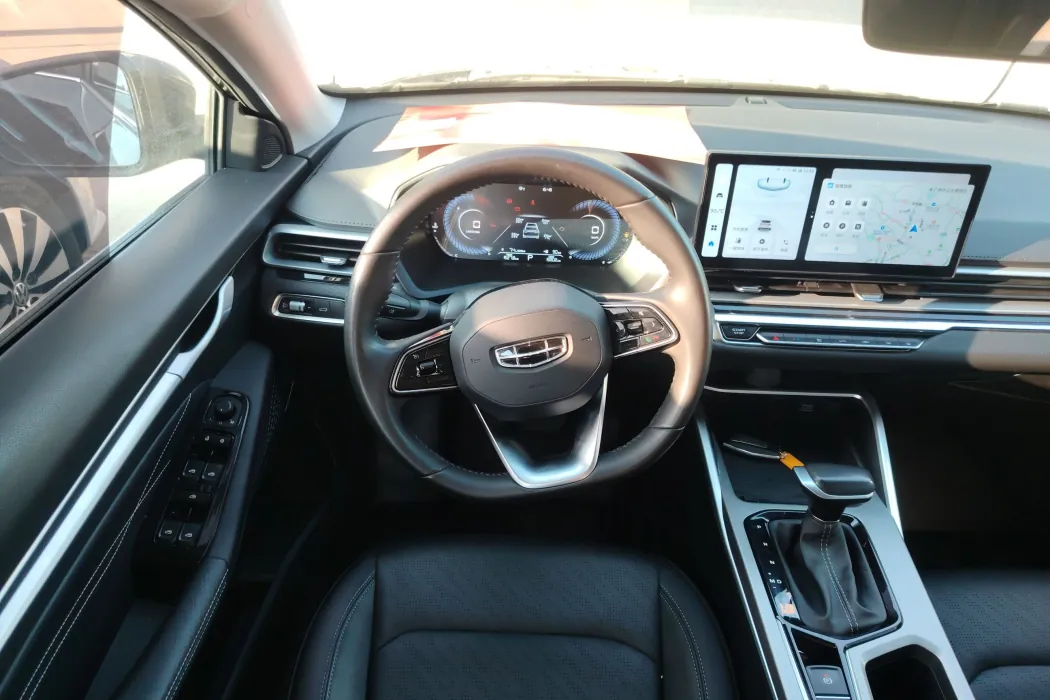 Фото машины 32