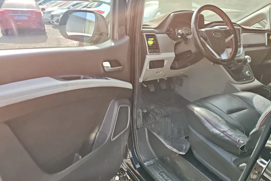 Фото машины 23