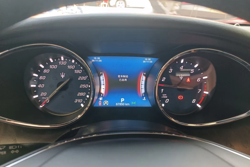 Фото машины