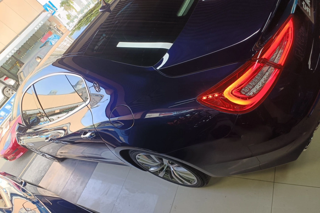 Фото машины