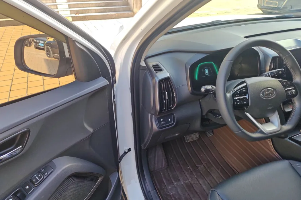 Beijing Hyundai ix35 2021 240TGDi DCT two-wheel drive GLS leading version