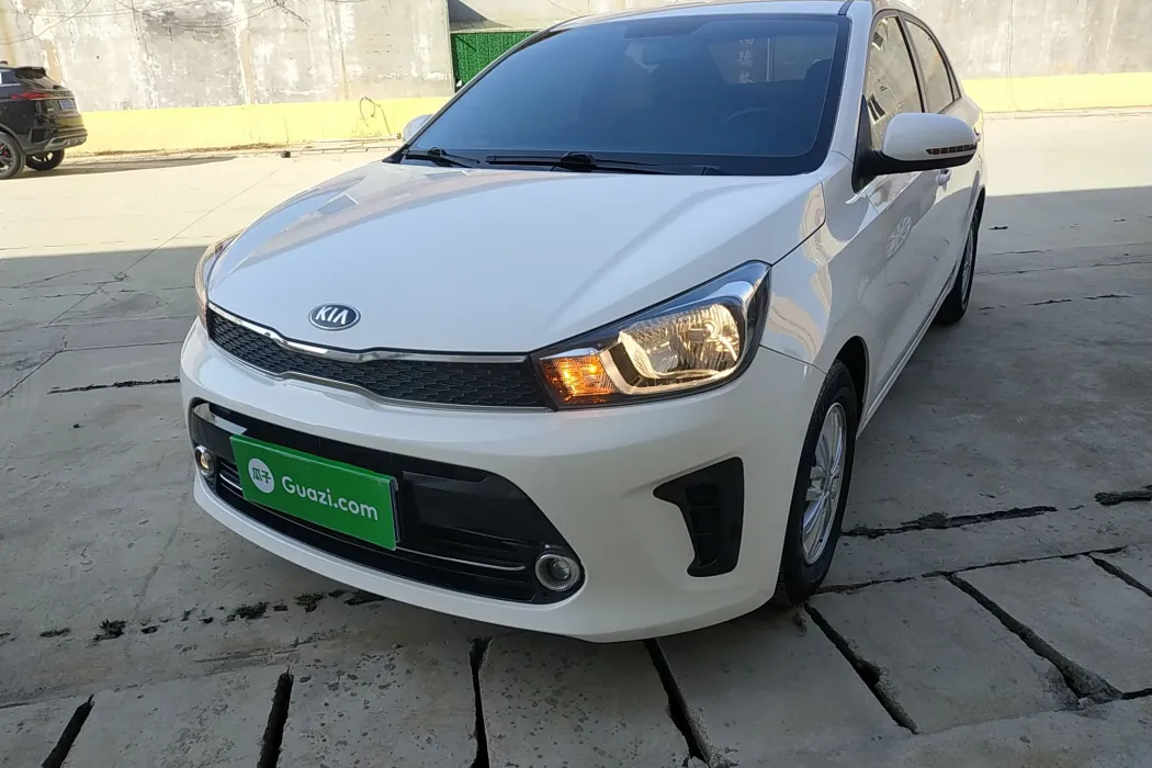 Kia Huanchi 2017 1.4L Manual Smart Edition Value