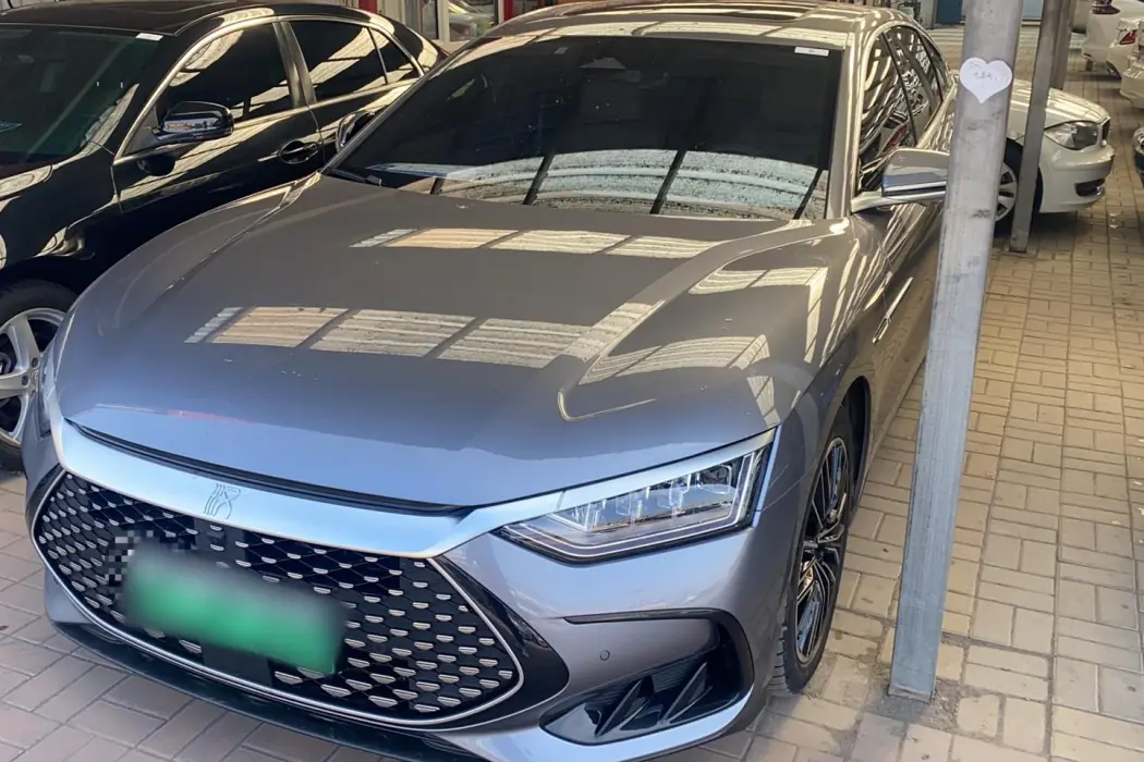 BYD Han 2022 DM-i 121KM Honor Type