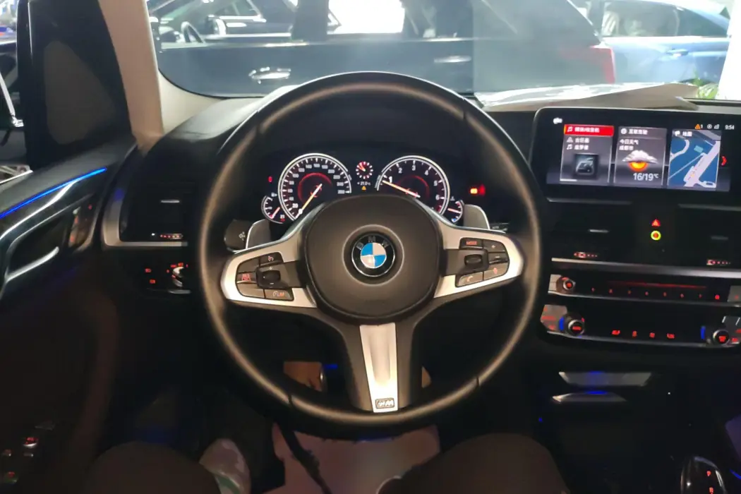 Фото машины 26