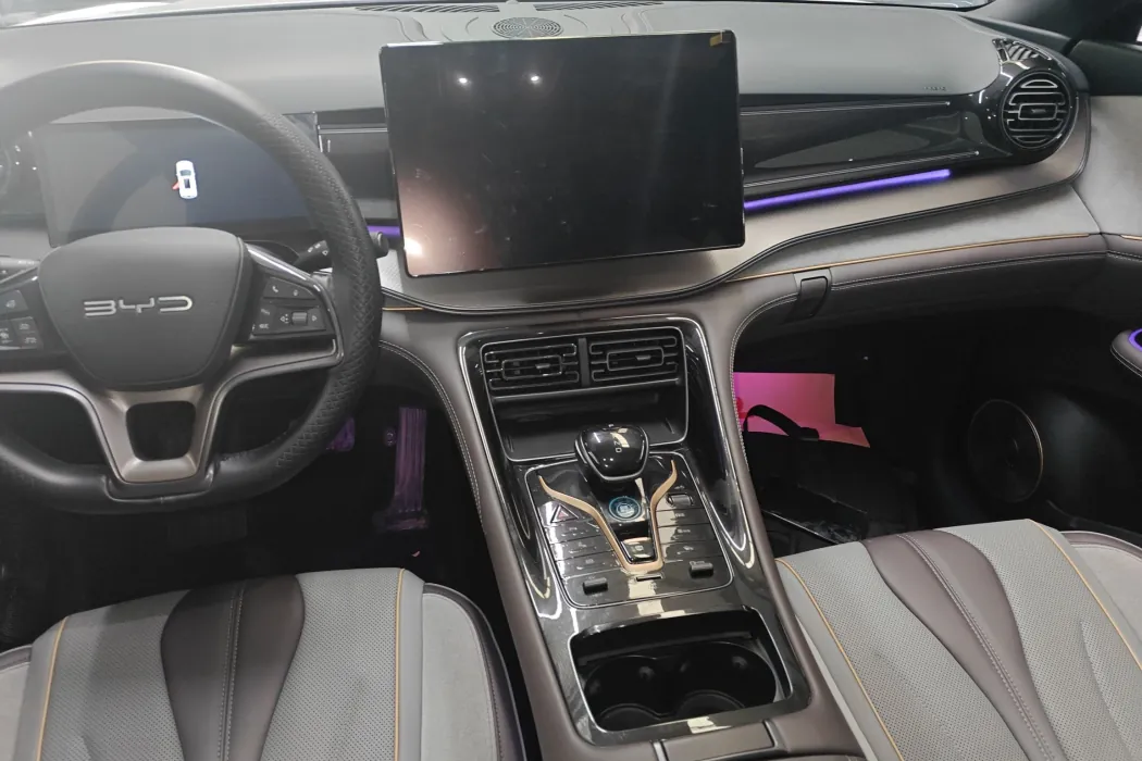 BYD Frigate 07 2023 DM-i 205KM Premium Type