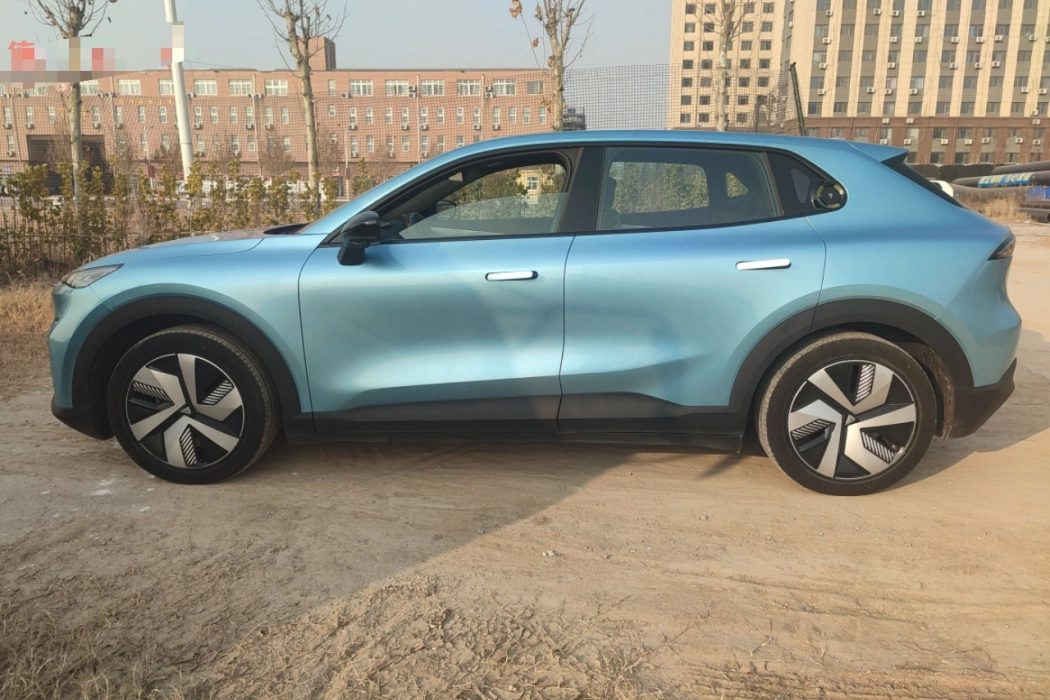 Dark Blue Car Dark Blue S05 2024 510Ultra Pure Electric Version