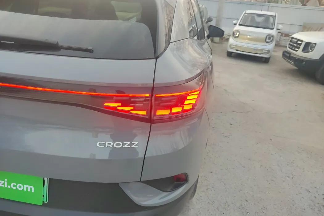 Volkswagen ID.4 CROZZ 2022 standard battery life PURE Version