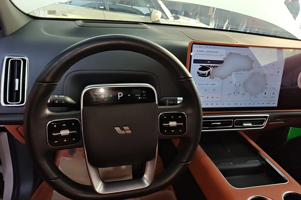 Фото машины 24